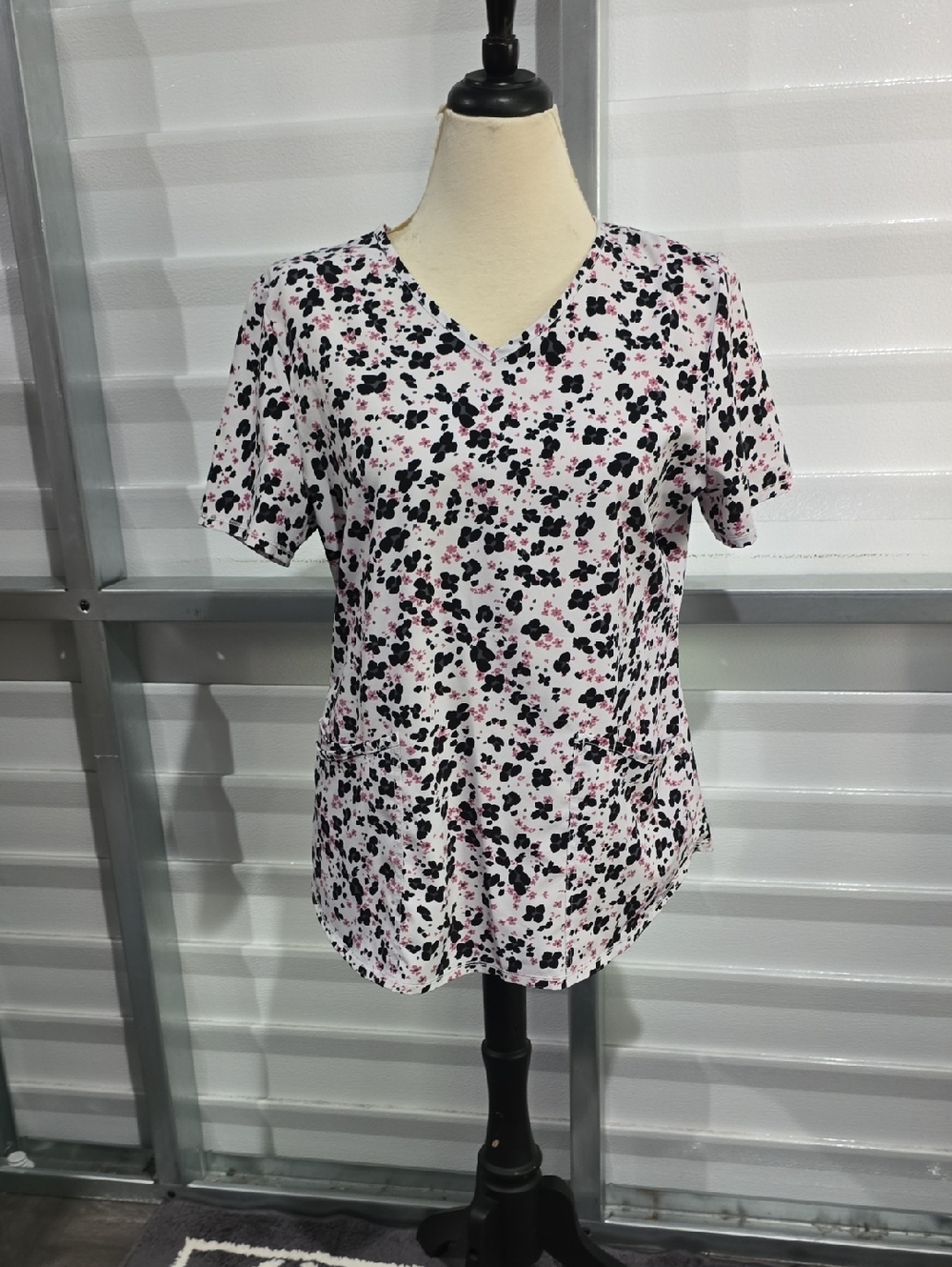 Scrubstar Women's White V-Neck Scrub Top with Black and Pink Floral Print Size M